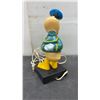Image 2 : Vintage Walt Disney Productions Donald Duck Figural Accent Lamp with Push-Button Switch