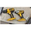 Image 4 : DeWalt DC970 18-Volt 1/2" Cordless Drill/Driver, Circular Saw, Flashlight, Chargers, Batteries, and