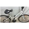 Image 4 : Everyday Traveler Step-Through Comfort Bicycle with Shimano SIS Indexed Shifting Drivetrain, 25"