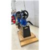 Image 3 : Mastercraft 55-2503-6 Mini Wood Lathe with Variable Speed on Custom Wooden Base
