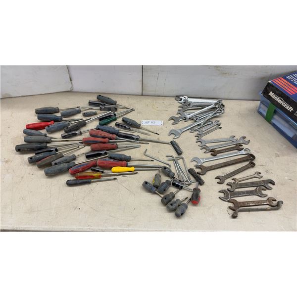 Mastercraft and Craftsman Screwdrivers, Combination Wrenches, Hex Keys, and More