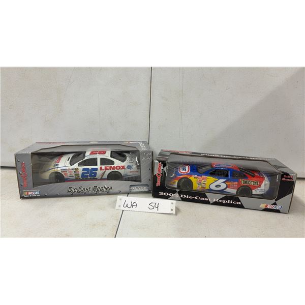 Team Caliber 1:24 Scale NASCAR Die-Cast Replicas, Jamie McMurray #26 and Mark Martin #6