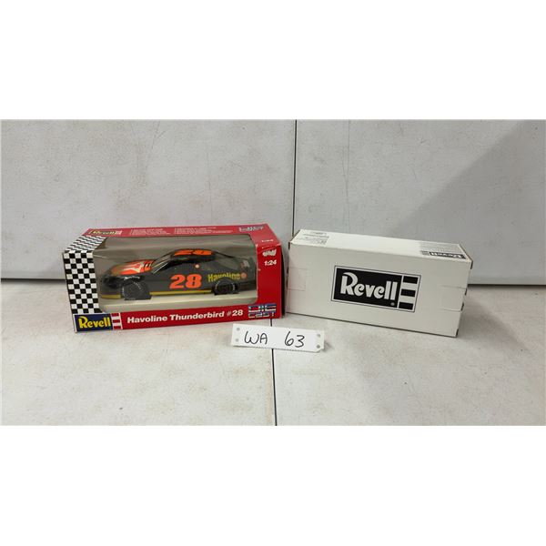 Revell 1:24 Scale Die-Cast Havoline Thunderbird #28 NASCAR Model Car, & #24 DuPont