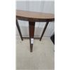 Image 2 : Wooden Demilune Console Table with Fluted Front Leg 23 x 12 x 20" Half Moon Shape