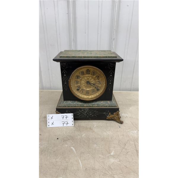 Seth Thomas Clock Co. Late 19th Century Black Mantel Clock with Brass Dial