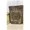 Image 4 : Domestic Brand Shortening, Country Style, Red Rose, and More Antique Tins
