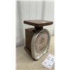Image 3 : Pelouze Monarch KC-2 Postal Scale, 2 kg X 10 kg Capacity, 1982