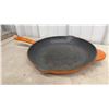 Image 2 : Le Creuset-Style Orange Enameled Cast Iron Skillet and Cast Iron Skillets