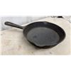 Image 4 : Le Creuset-Style Orange Enameled Cast Iron Skillet and Cast Iron Skillets