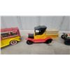 Image 3 : Coca-Cola Die-Cast Collectible Vehicles, 1913-1937 Ford Model T and Delivery Trucks, Set of Four