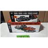Image 1 : WIX 1966 Ford F-100, 1969 Ford Mustang Boss 302 with Trailer, 1/25th Die-Cast.