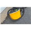 Image 3 : 4 Gallon Wet/Dry Shop Vac with Hose and Crevice Tool, Foot Air Pump for Air Mattress.
