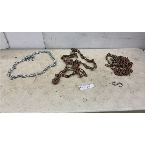 Galvanized Utility Chain, Heavy-Duty Chain with Grab Hook, Rusty Utility Chain, and S-Hook