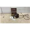 Image 1 : View-Master S-1 Projector by Stereocraft Engineering with Case and Instructions