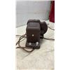 Image 6 : View-Master S-1 Projector by Stereocraft Engineering with Case and Instructions
