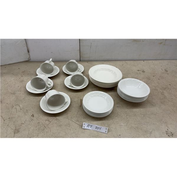 Mikasa Garden Harvest Dinnerware Set with Cups, Saucers, and Bowls