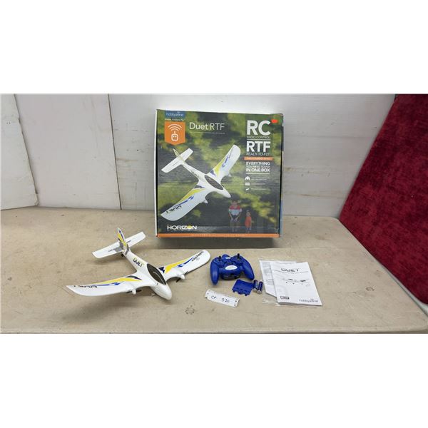 HobbyZone Duet RTF Twin-Engine Radio-Controlled Airplane with Controller and Manual