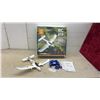 Image 1 : HobbyZone Duet RTF Twin-Engine Radio-Controlled Airplane with Controller and Manual
