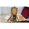 Image 1 : French Style Wooden Sketchbox Easel with Palettes and Storage Tray