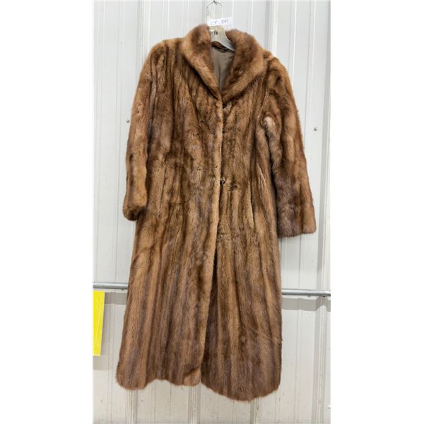 Full-Length Fur Coat with Hook-And-Eye Closure, Sz M-L. Some Damage at Button Closure