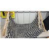 Image 5 : Trek Gear Deluxe Folding Hammock with Wooden Spreader Bars and Portable Metal Stand