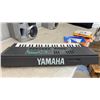 Image 4 : Yamaha PortaSound PSS-460 Stereo Keyboard, No Power Cord, Sharp Speakers, Music Books, and More