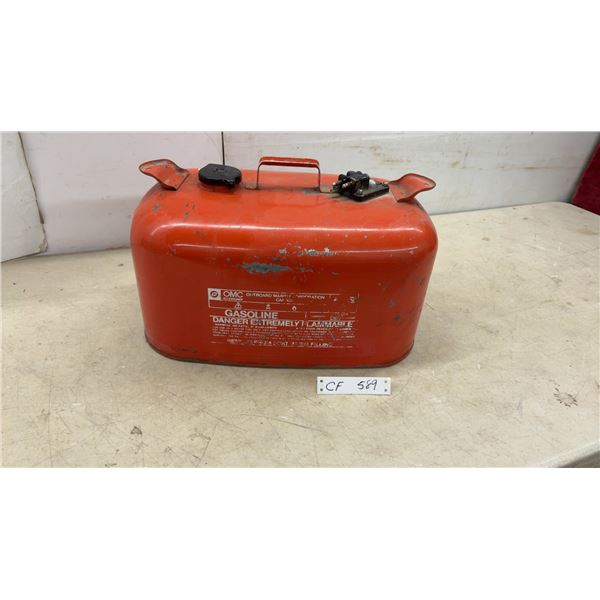 OMC Outboard Marine Corporation Model 6 Portable Gasoline Fuel Tank, 6-Gallon