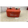 Image 1 : OMC Outboard Marine Corporation Model 6 Portable Gasoline Fuel Tank, 6-Gallon