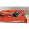 Image 4 : OMC Outboard Marine Corporation Model 6 Portable Gasoline Fuel Tank, 6-Gallon