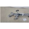 Image 4 : 4xChrome-Plated Stainless Steel Safety Grab Bars with Knurled Grip and Mounting Plates, 16" to26"