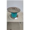 Image 1 : Belden CX 608 Multi-Conductor Shielded Data Cable, 24 AWG, Teal, on Wooden Spool