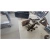 Image 4 : Vintage Pry Bar Levels Wood Vice plus Spirit