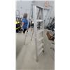 Image 1 : 6-Foot Heavy-Duty Aluminum A-Frame Step Ladder, 5-Step