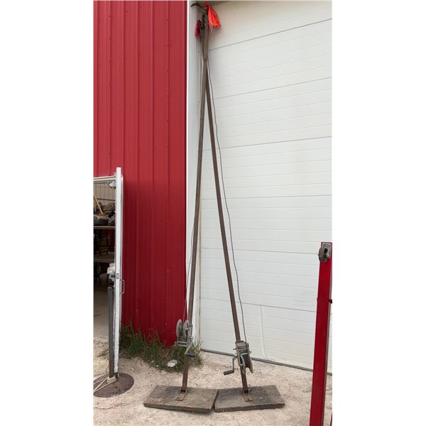 2 x 14ft Wall Lifts with Hand-Crank Winches and Steel Cable. Can Lift up to 9 Foot Walls