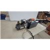 Image 4 : Monarch Hydraulics Dyna Jack M-319-01 G-M Hydraulic Power Unit with Remote Pendant