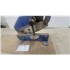 Image 3 : Manual Bench Shear, Lever-Operated, Mounted on Wooden Base 6"