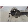Image 2 : Record No. 6 Bench Vise, Made in England