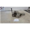 Image 1 : Cast Iron Post Vise with Mounting Bracket and Handle Number 2