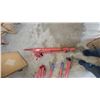 Image 2 : Red Steel Manual Drywall Lift Panel Hoist, Disassembled