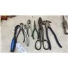 Image 9 : Drill and Driver Bit Set, Grease Gun, Screwdrivers, Pliers, Manual Hand Drill, Scrapers and More