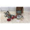 Image 1 : Self-Drilling Metal Roofing Screws with Hex Heads and 3 Red Spot Lights