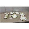 Image 1 : Royal Albert Bone China Tea Rose Dinnerware Set, 15 Pieces