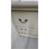 Image 4 : Cream-Painted Three-Drawer Wooden Chest with Ring-Pull and Knob Hardware 33 x 32"17.6"