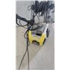 Image 2 : Kärcher 2000 PSI 1.3 GPM Electric Pressure Washer with Dual Soap Tanks
