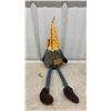 Image 5 : Decorative Faux Pumpkins, Autumn Gnome, and Artificial Floral Arrangements