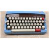 Image 3 : Webster XL-747 Portable Manual Typewriter in Light Blue with Automatic Repeat Spacer