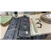 Image 7 : Oasis Floral Products 13 1/2" Mache Heart Floral Foam Forms and More