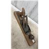 Image 5 : 3 Vintage Wooden Hand Planes Including Union Manufacturing Co. and One Small Metal Plane
