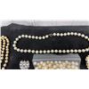 Image 5 : Assorted Faux Pearl Jewelry Collection with Necklaces, Earrings, and Loose Beads