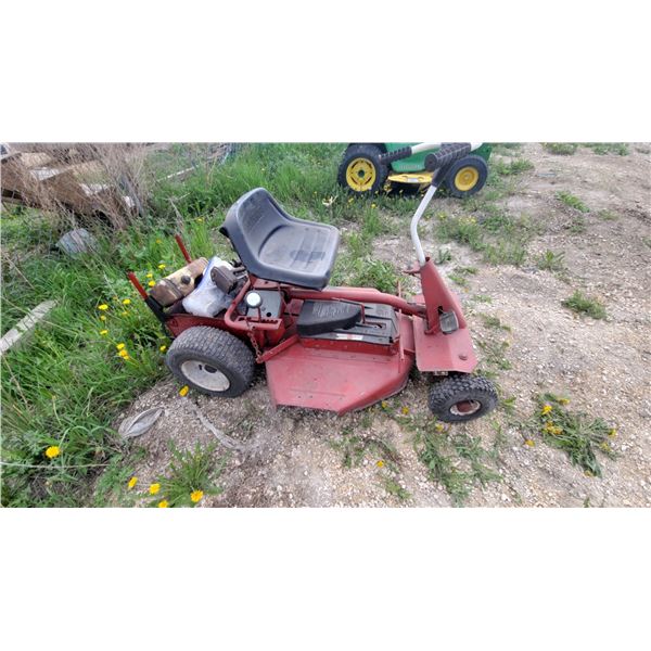 Snapper Riding Lawn Mower with T-Bar Steering No Engine